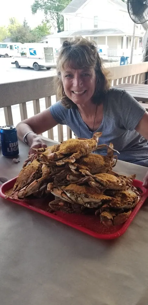 Large Hard Shell Crabs